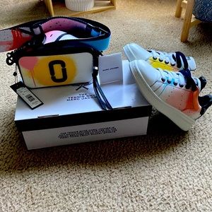 The Marc Jacobs “The Spray Paint” Tennis w/matching Snapshot crossbody bag🎨